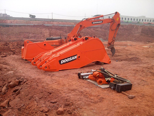 Excavateur de 35 tonnes Boom de roche avec Mega Ripper Complète accessoires Convient pour l'excavation de roches et l'agriculture Produit de haute qualité