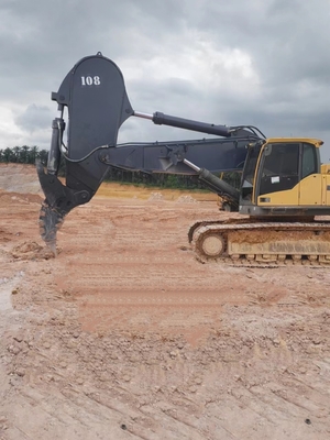 Q355B/Q690 Excavateur personnalisé Boom de roche pour creuser, casser et déplacer des blocs de roche dure ISO 9001