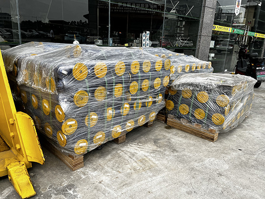 Accessoires de pelleteuse Des broches de godet de pelleteuse de diamètre personnalisé pour pelleteuse de 12-22 tonnes Produit après service fourni