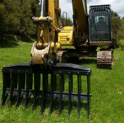 Huitong Excavator Rake Attachment for Land Clearing, 3 Ton Mini Digger, Root Grapple