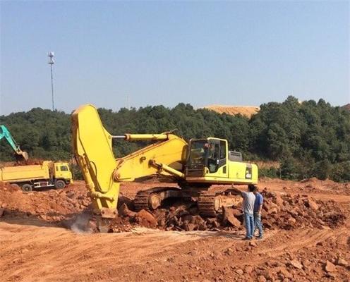 Flèche Huitong Rock pour excavatrices de 60-70 tonnes, section caisson renforcée, exploitation minière et carrière, personnalisée, certificat CE