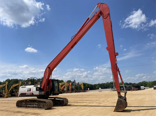 Excavateur à longue portée personnalisé à longue portée 20-22Ton EC210 CAT320