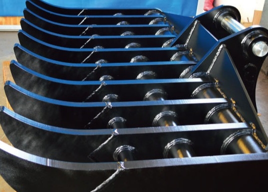 Râteau de pelle excavatrice personnalisé pour pelle de 10 tonnes, râteau brosse pour pelle excavatrice, godet cribleur pour pelle excavatrice, râteau de défrichage pour pelle excavatrice