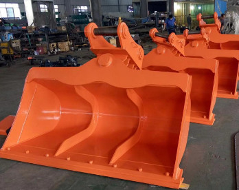 Bouteille d'inclinaison pour excavateur personnalisée Machines de construction Pièces de nettoyage Bouteille d'inclinaison pour 5 6 20 tonnes Excavateur
